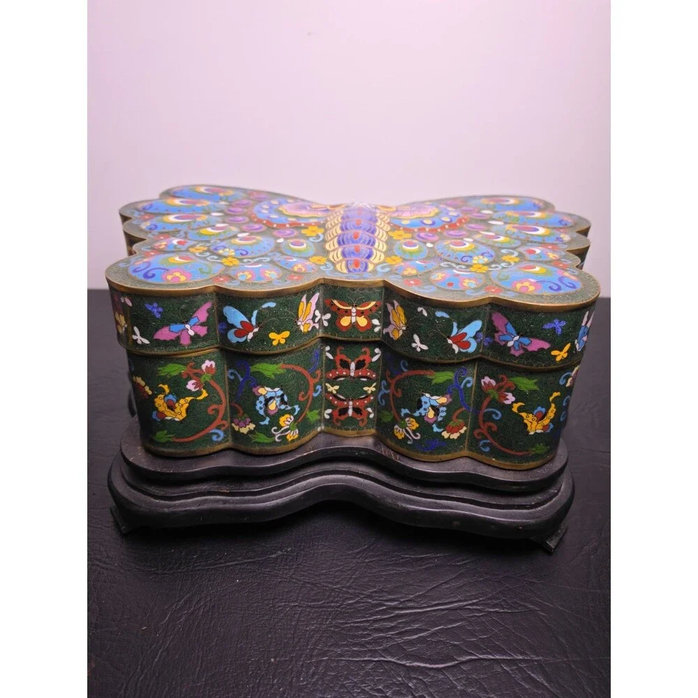 Large Vintage Chinese Cloisonne Butterfly Presentation Box Enamel over Brass 15
